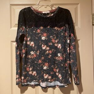 Rewind Floral Black Lace Long Sleeve Top, Black and Rose, Hi-Low, Size‎ Large